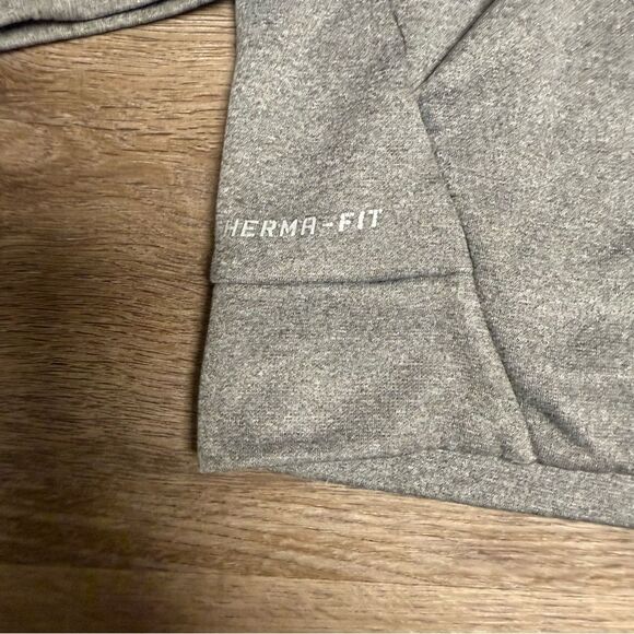 Nike Men's Light Gray Hoodie - Picture 2 of 11
